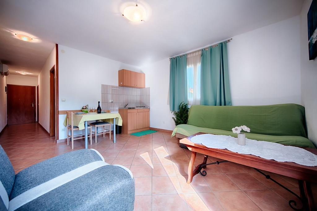 Apartments Bruna Lastovo ห้อง รูปภาพ