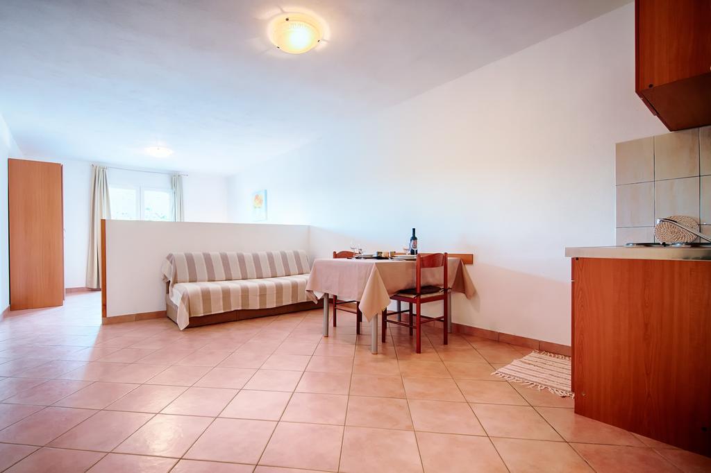 Apartments Bruna Lastovo ห้อง รูปภาพ
