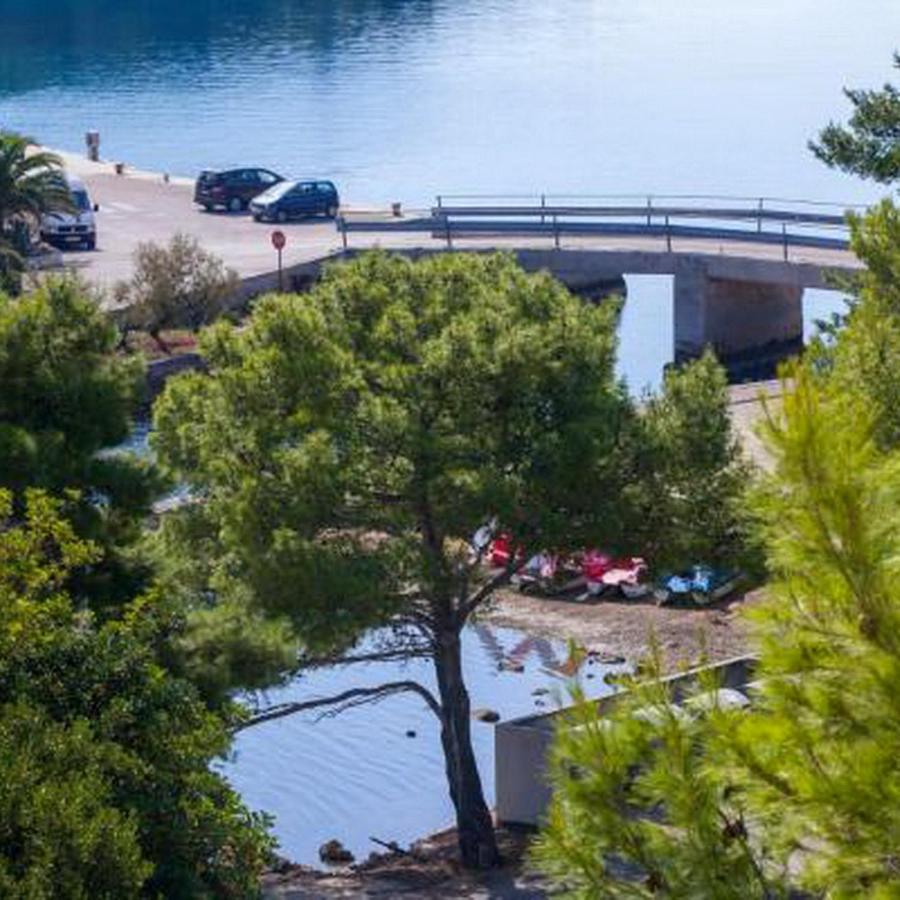 Apartments Bruna Lastovo ภายนอก รูปภาพ