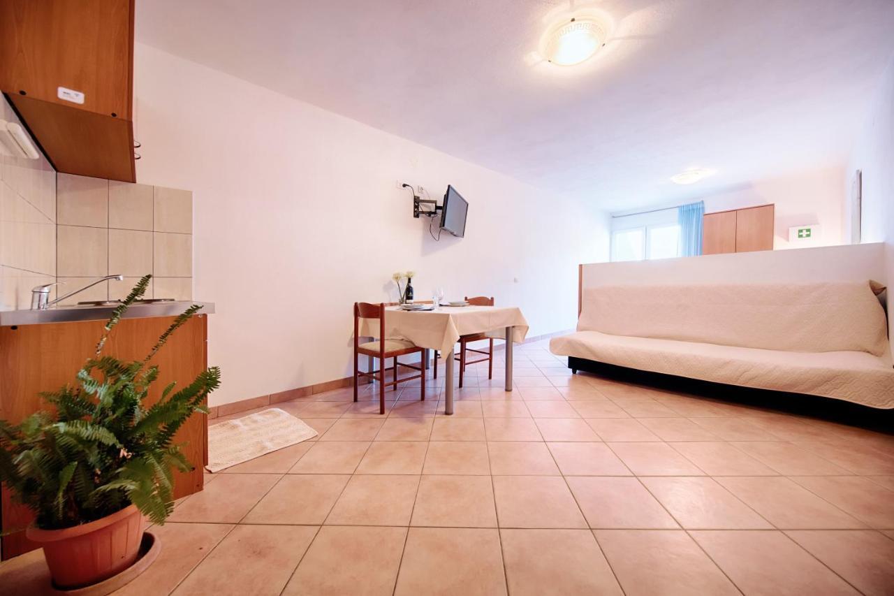 Apartments Bruna Lastovo ห้อง รูปภาพ